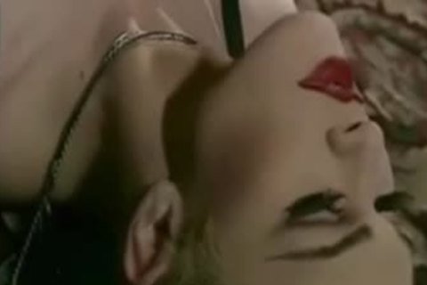 pretty beauty With Her Girlfriend Transvestite