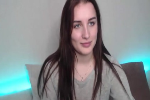 Emma Jordan t-girl Live spooge Show