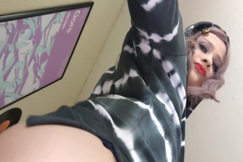 attractive Little Trap ass Training