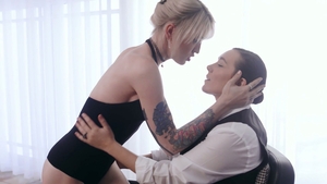 video art holland movies: Sinn Sage's Strap-On Delight