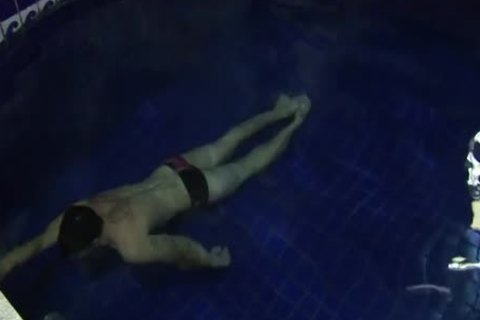 slutty shemale slams A chap In The baths
